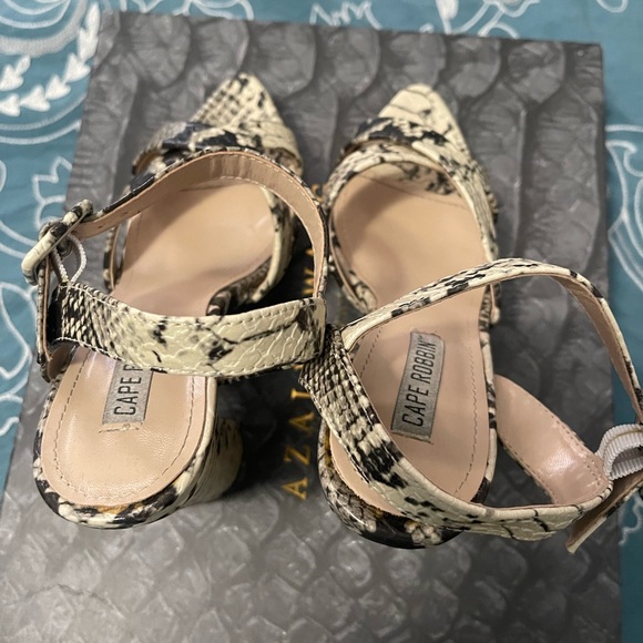 Snake skin platform heel size 7 - Picture 4 of 6